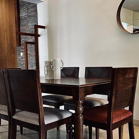 LUHO Grande Bed and Breakfast Bangalore Exteriör bild