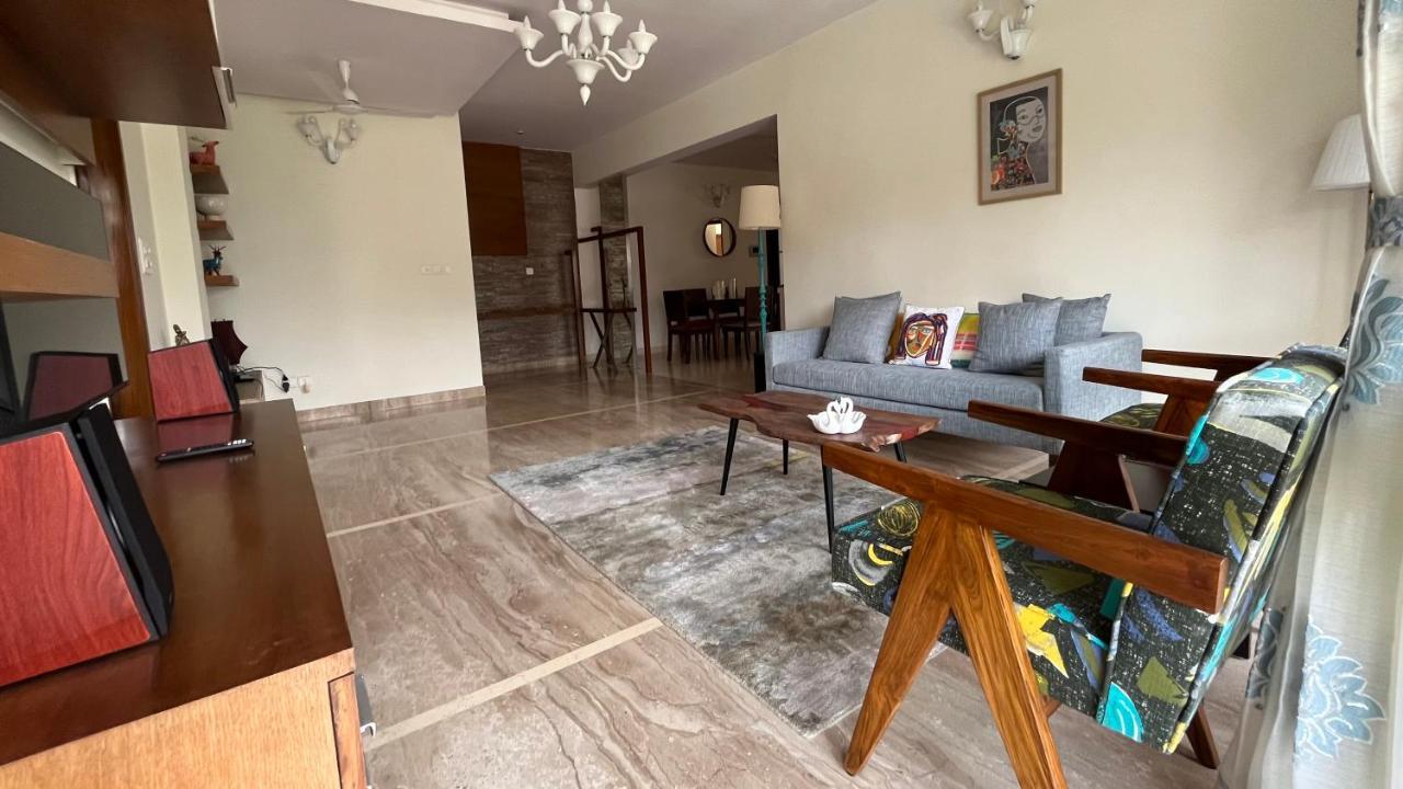 LUHO Grande Bed and Breakfast Bangalore Exteriör bild